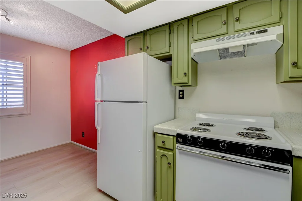 4140 Gannet, Las Vegas, NV 89103
