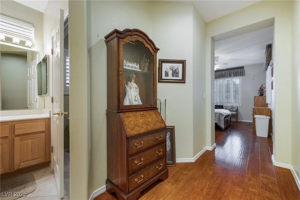 1700 Wellington Springs, Henderson, NV 89052