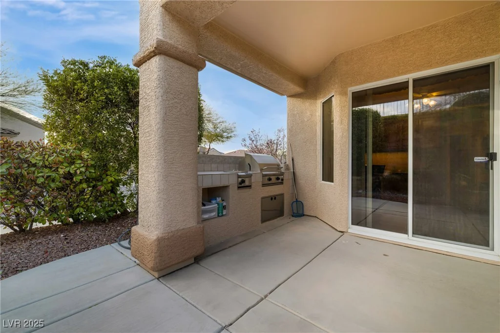 1700 Wellington Springs, Henderson, NV 89052