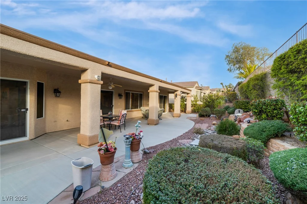 1700 Wellington Springs, Henderson, NV 89052