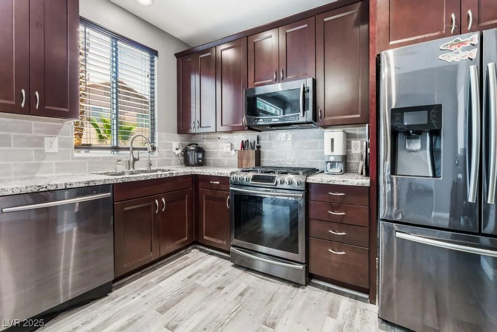 1030 Wild Fern, Las Vegas, NV 89183