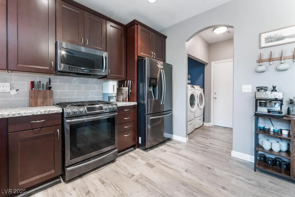 1030 Wild Fern, Las Vegas, NV 89183