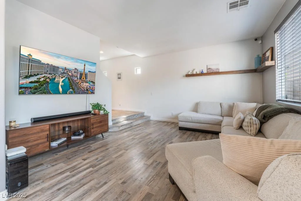1030 Wild Fern, Las Vegas, NV 89183