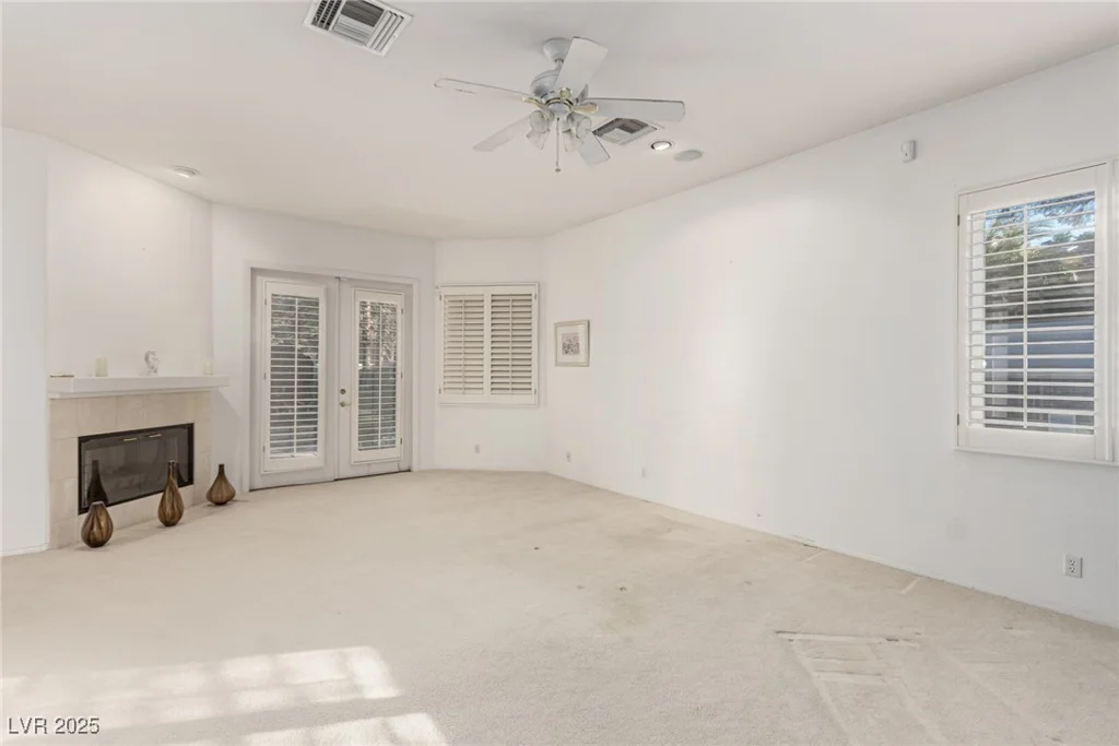 8961 Rivers Edge, Las Vegas, NV 89117