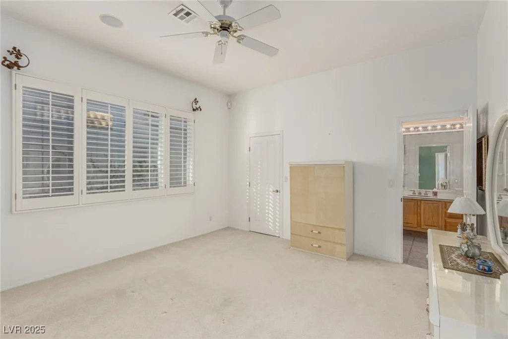 8961 Rivers Edge, Las Vegas, NV 89117