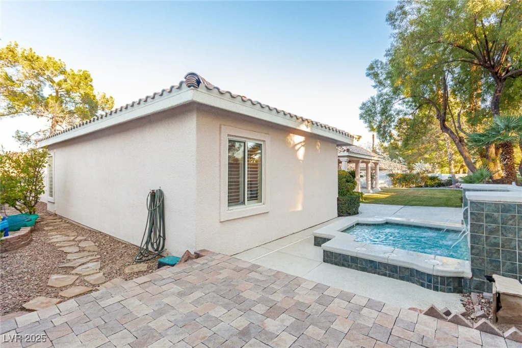 8961 Rivers Edge, Las Vegas, NV 89117