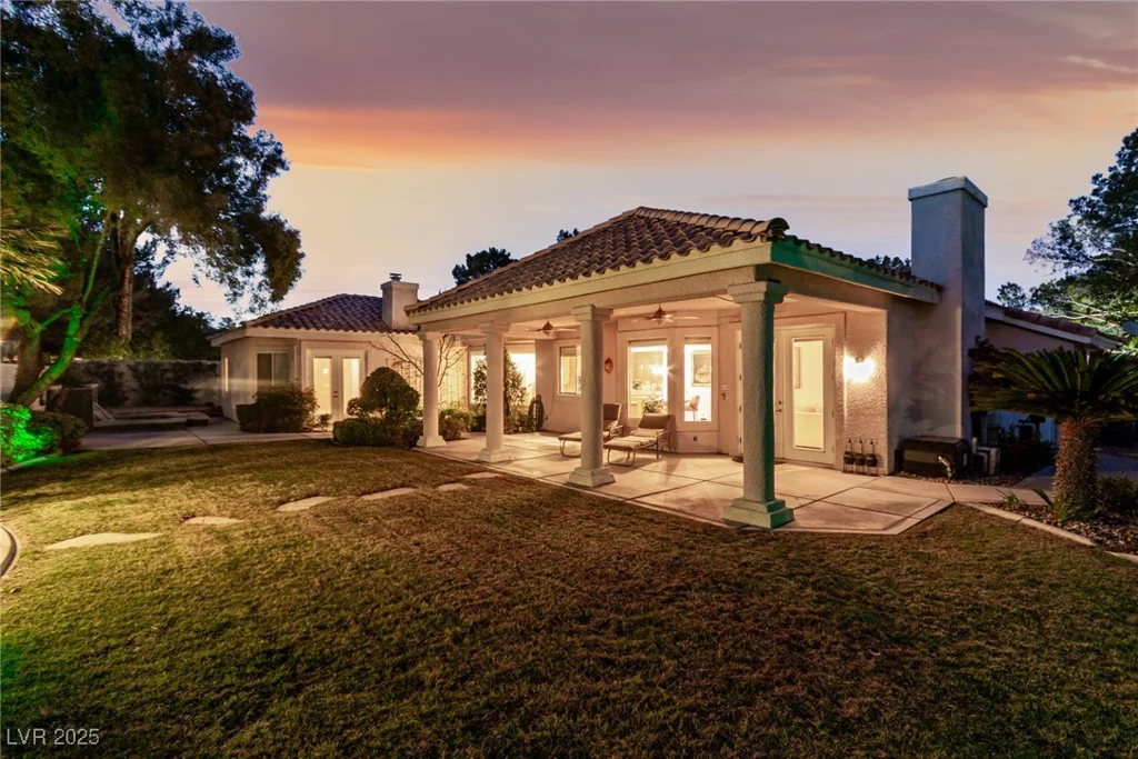 8961 Rivers Edge, Las Vegas, NV 89117