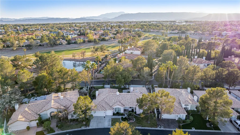 8961 Rivers Edge, Las Vegas, NV 89117