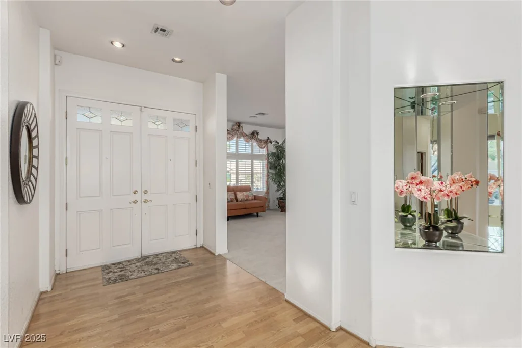 8961 Rivers Edge, Las Vegas, NV 89117