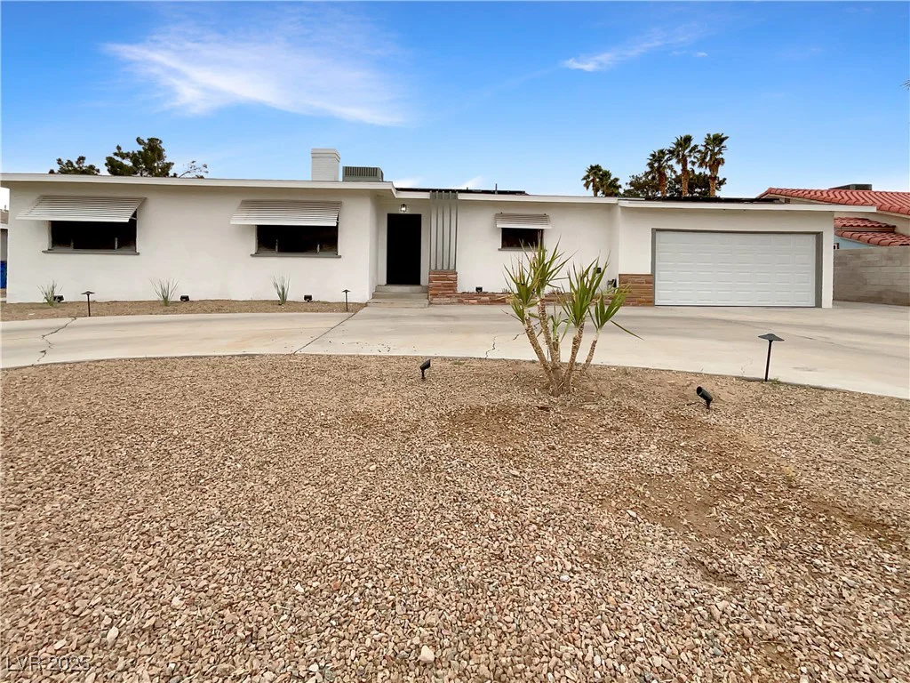 810 Kenny, Las Vegas, NV 89107