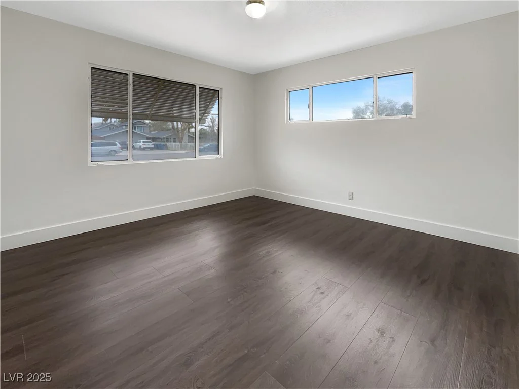 810 Kenny, Las Vegas, NV 89107