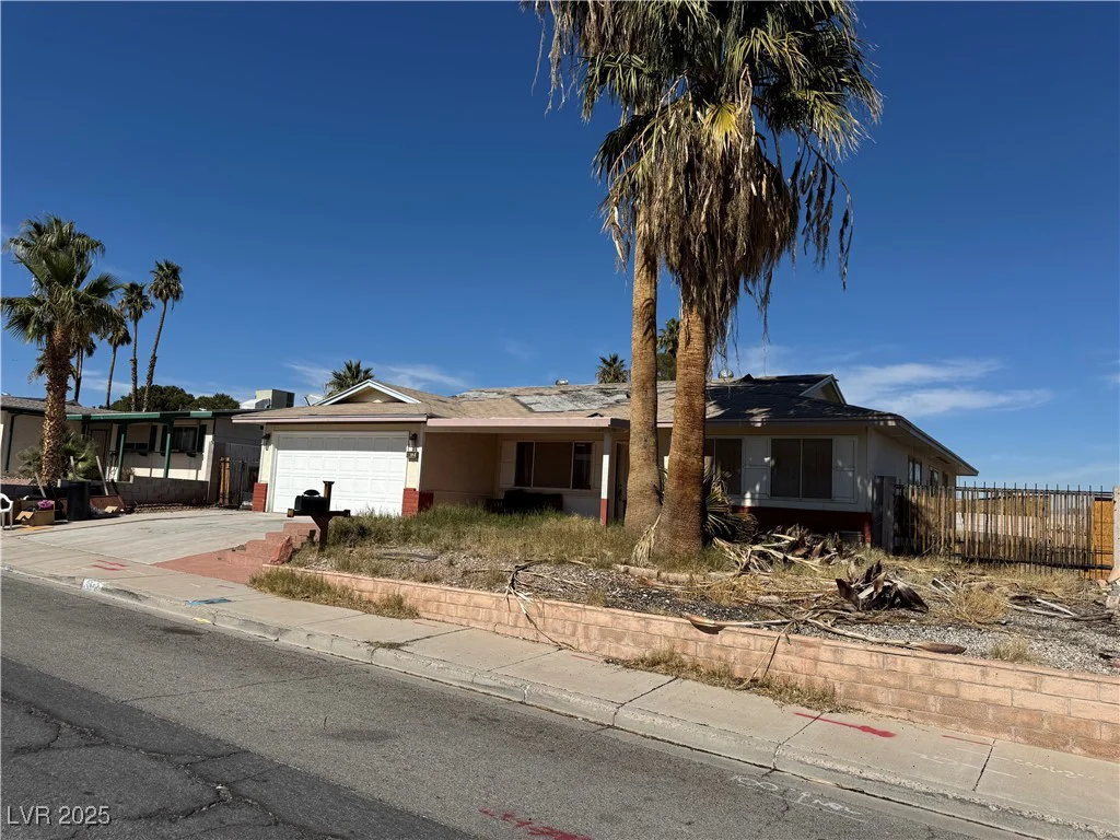 4442 Bennett, Las Vegas, NV 89121