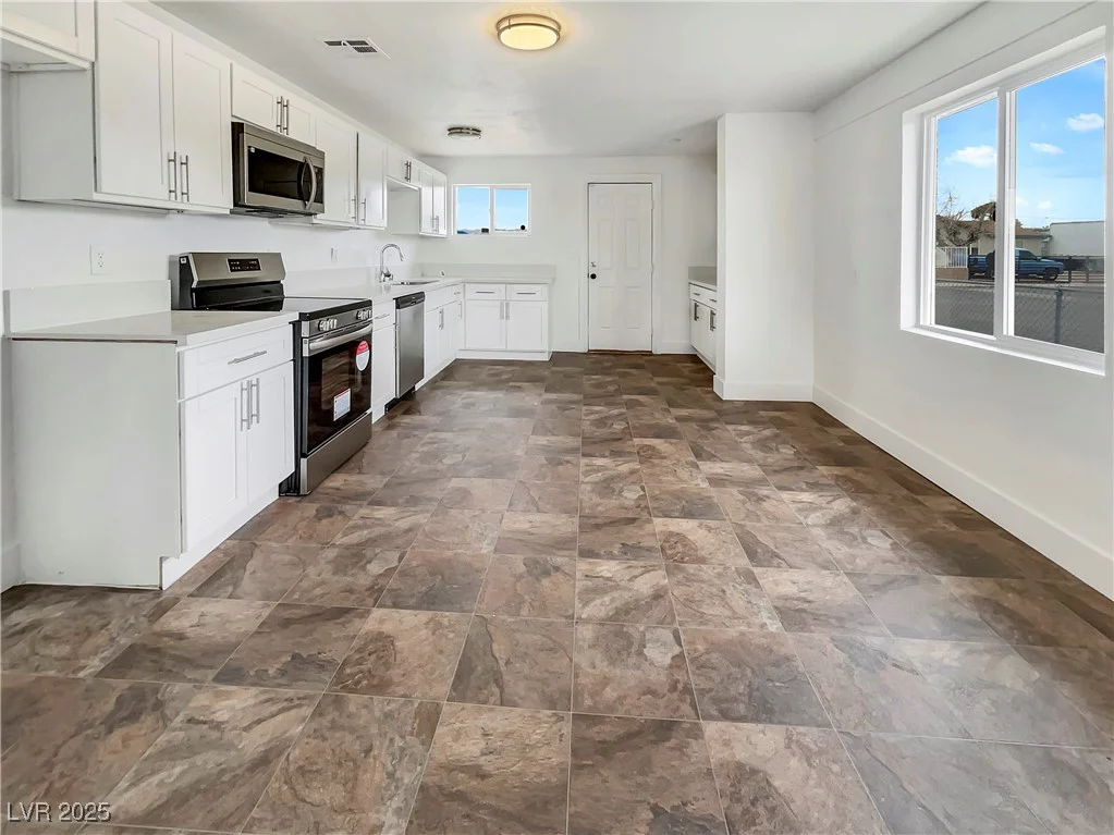 1200 Cunningham, Las Vegas, NV 89106