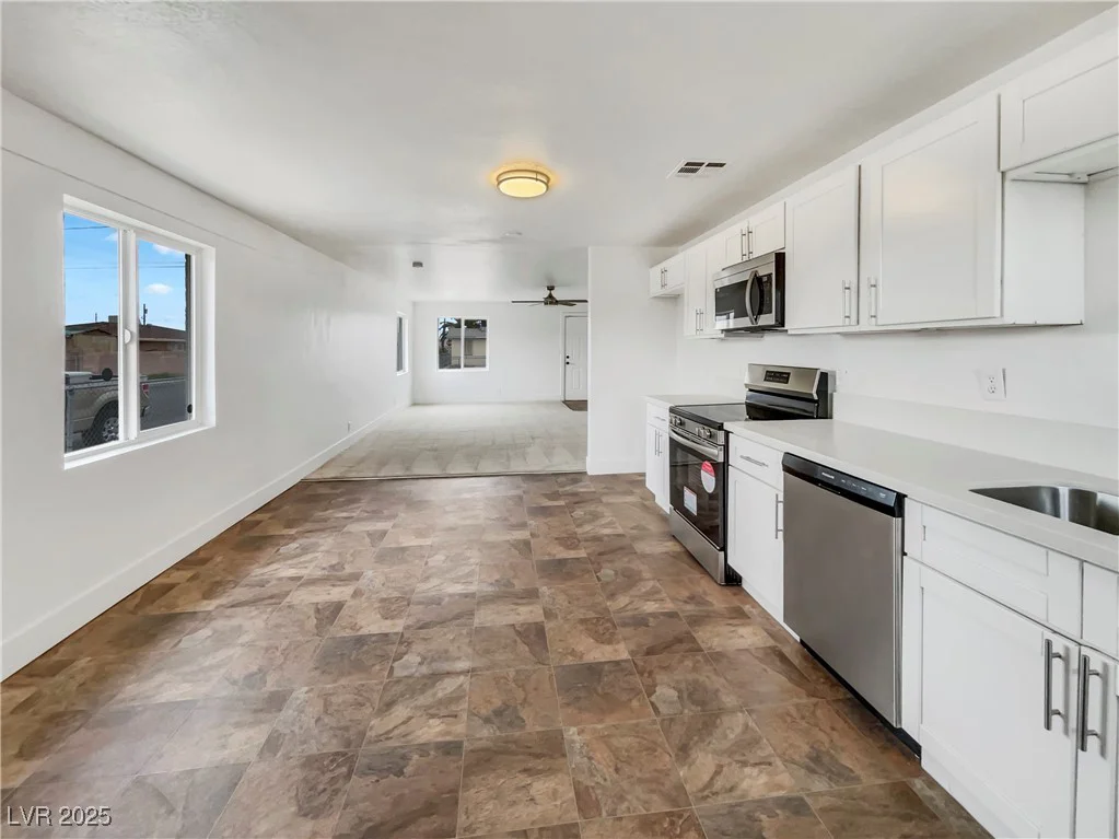 1200 Cunningham, Las Vegas, NV 89106