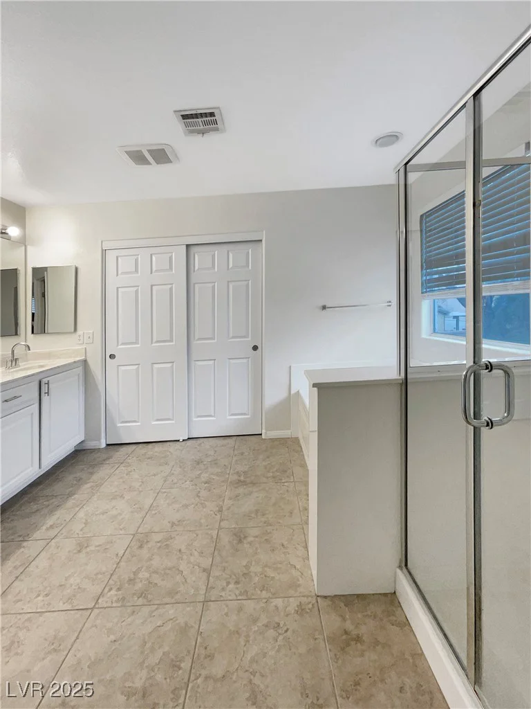 6228 Grace Mountain, Las Vegas, NV 89115