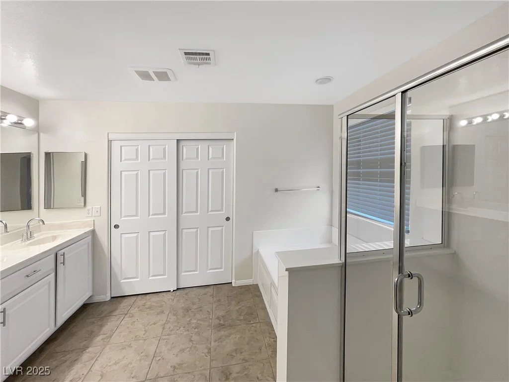 6228 Grace Mountain, Las Vegas, NV 89115