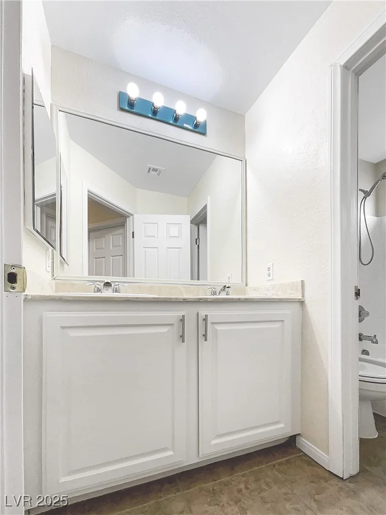 6228 Grace Mountain, Las Vegas, NV 89115