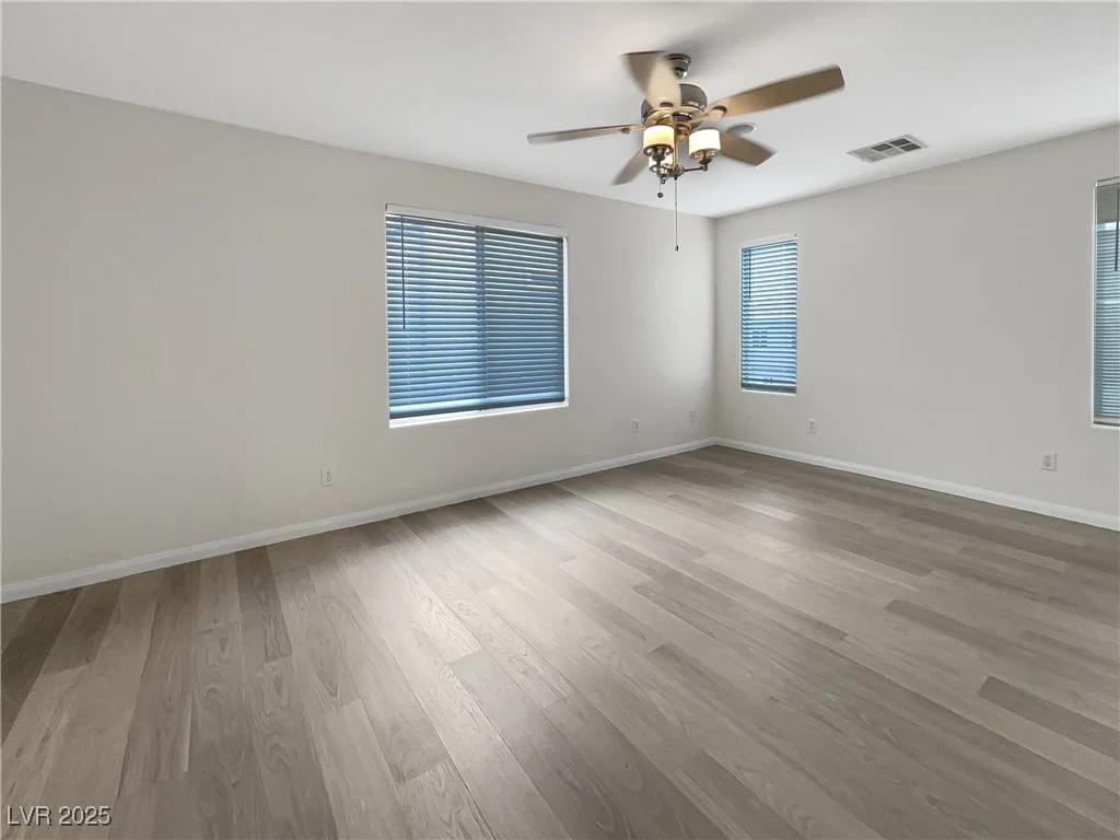 6228 Grace Mountain, Las Vegas, NV 89115