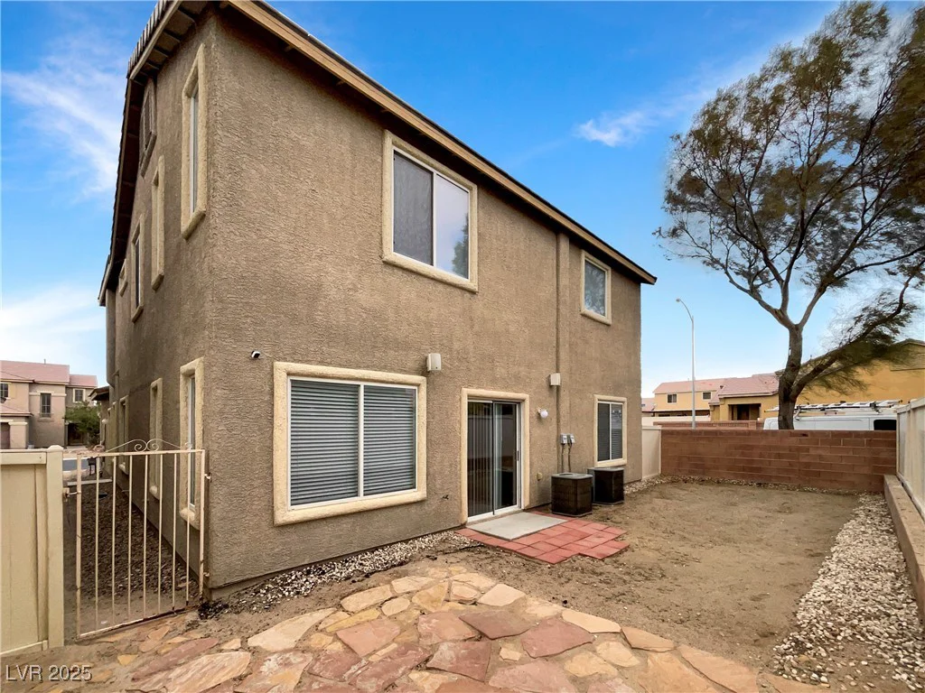6228 Grace Mountain, Las Vegas, NV 89115