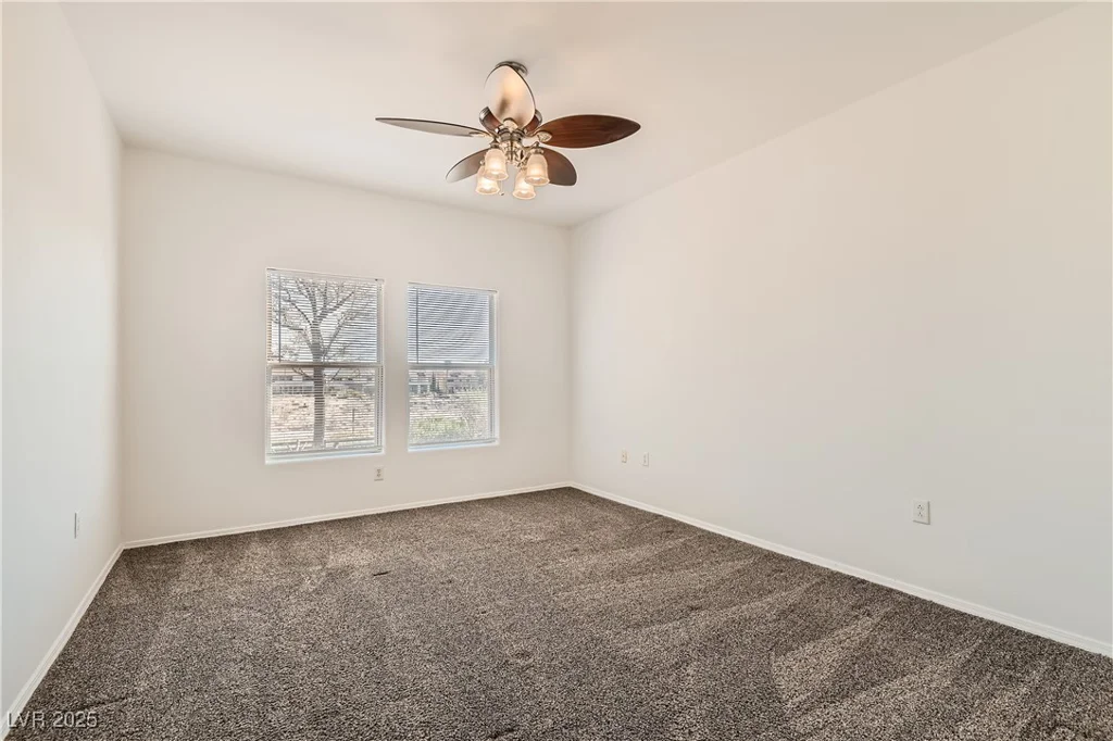 10800 Amber Ridge, Las Vegas, NV 89144