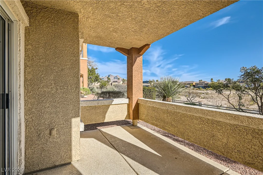 10800 Amber Ridge, Las Vegas, NV 89144