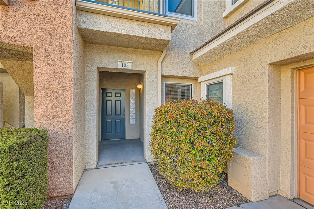10800 Amber Ridge, Las Vegas, NV 89144