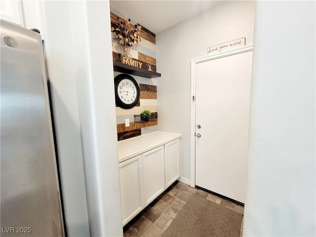 10819 Far Country, Las Vegas, NV 89129