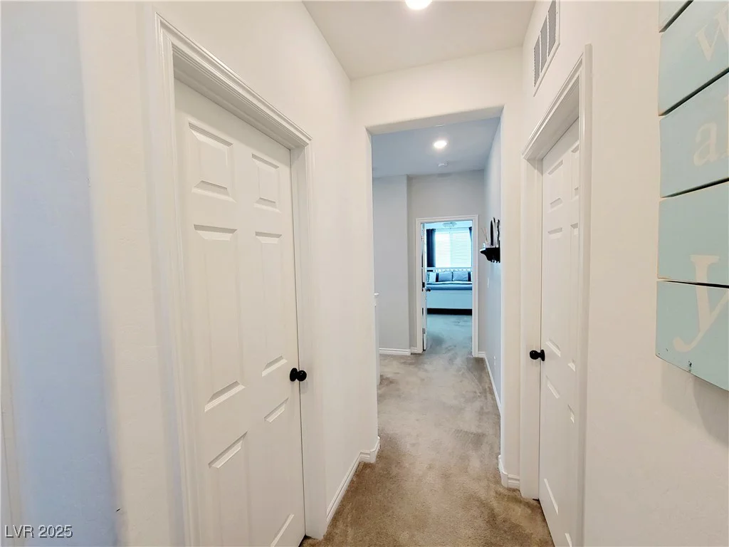10819 Far Country, Las Vegas, NV 89129