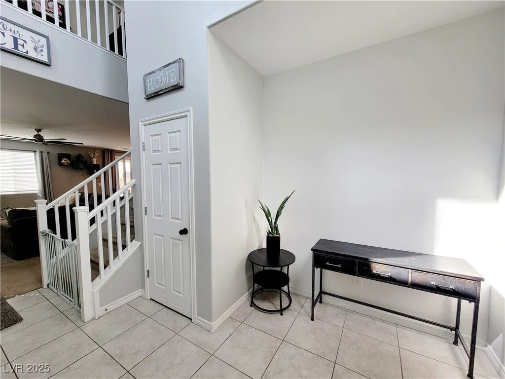 10819 Far Country, Las Vegas, NV 89129