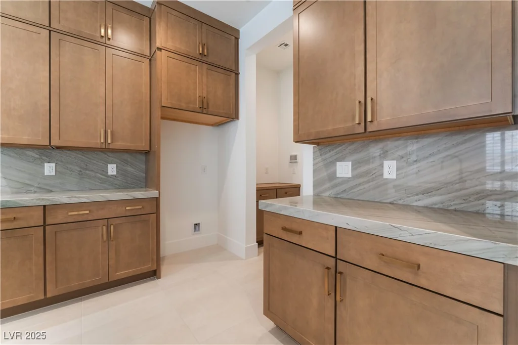 8979 Rolling Pietra, Las Vegas, NV 89166
