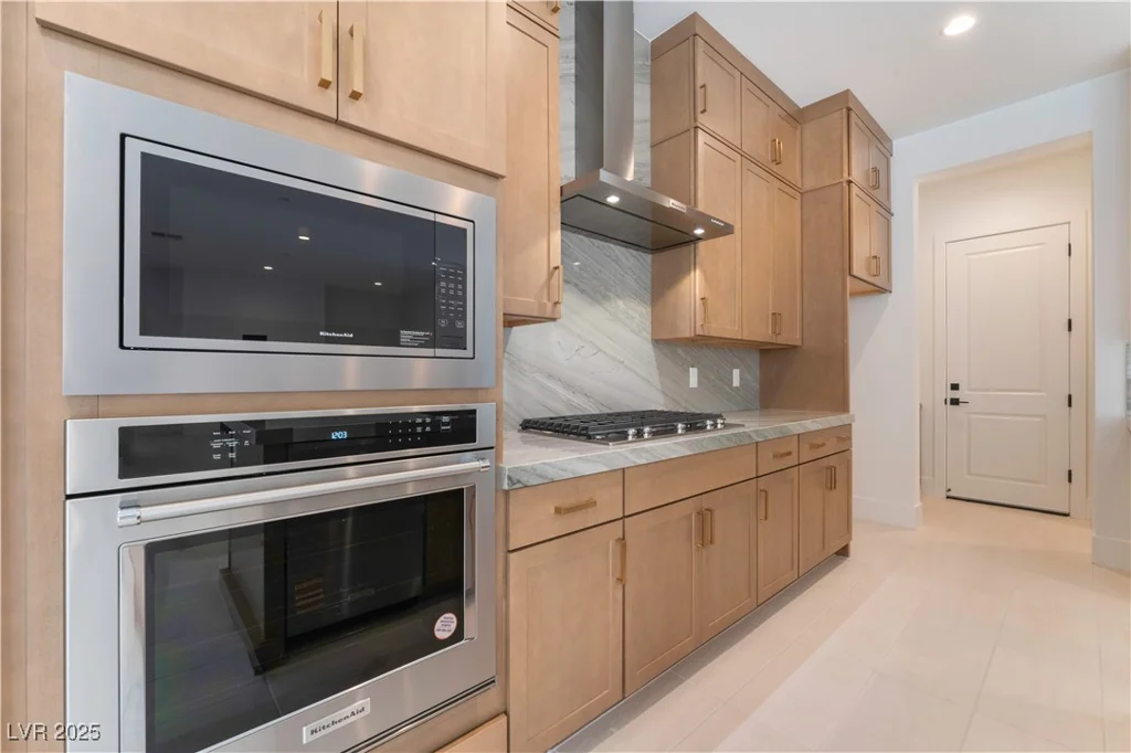 8979 Rolling Pietra, Las Vegas, NV 89166