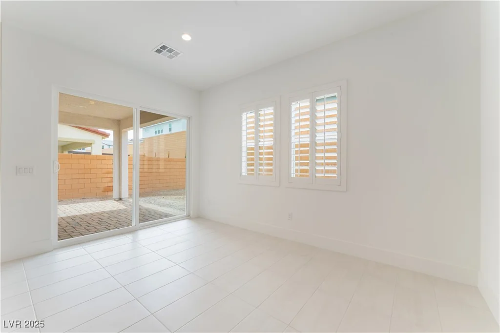 8979 Rolling Pietra, Las Vegas, NV 89166