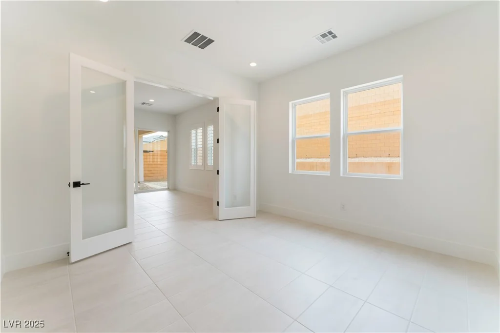 8979 Rolling Pietra, Las Vegas, NV 89166