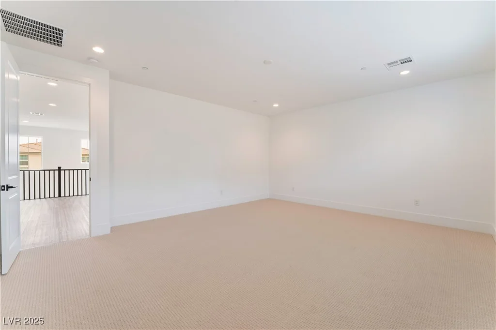 8979 Rolling Pietra, Las Vegas, NV 89166