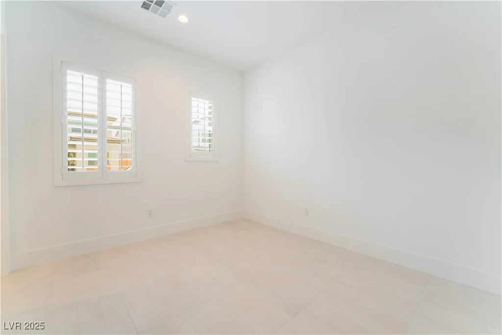 8979 Rolling Pietra, Las Vegas, NV 89166