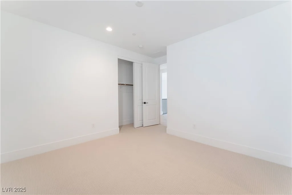 8979 Rolling Pietra, Las Vegas, NV 89166