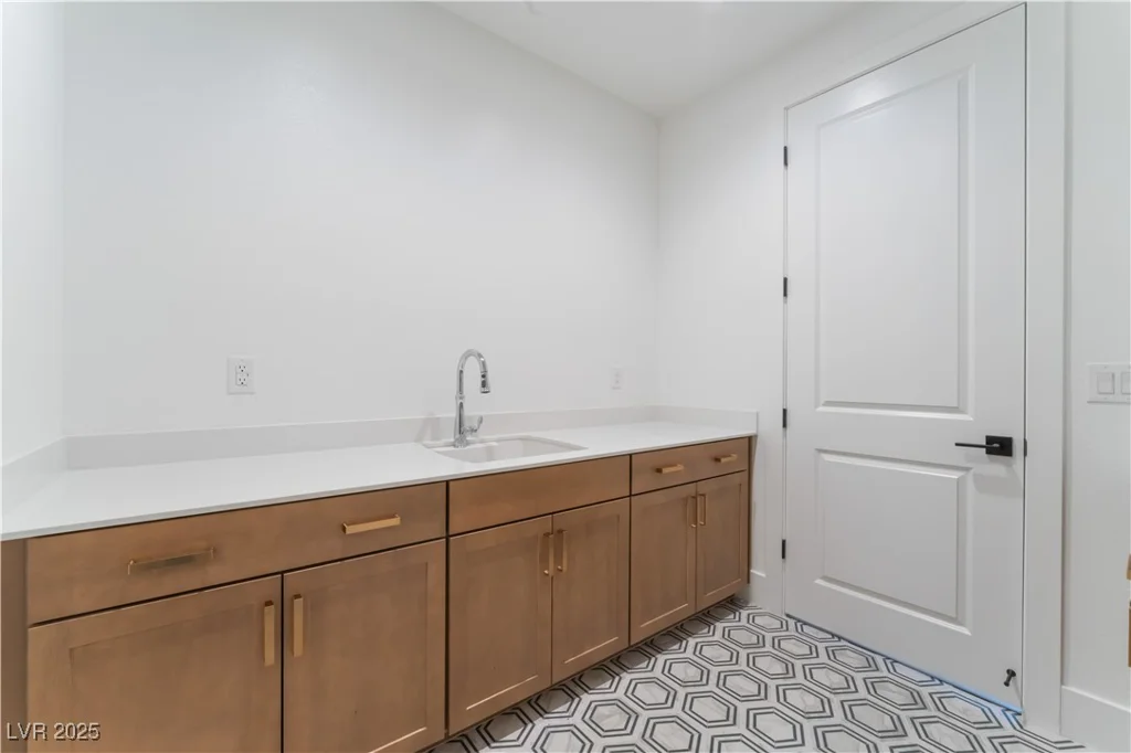 8979 Rolling Pietra, Las Vegas, NV 89166