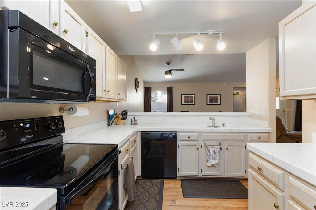 3660 Renovah, Las Vegas, NV 89129