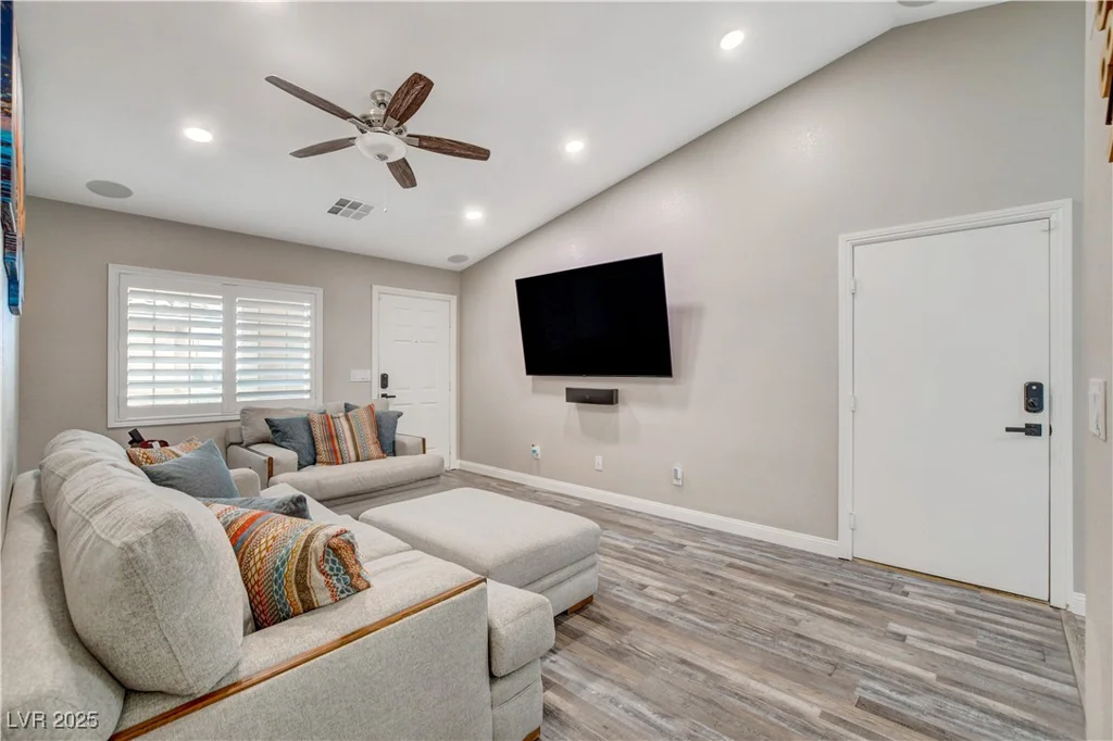 9292 Vervain, Las Vegas, NV 89149
