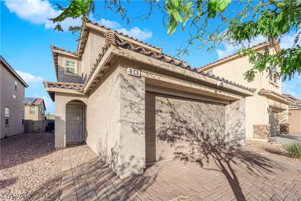 958 Harbor, Henderson, NV 89002