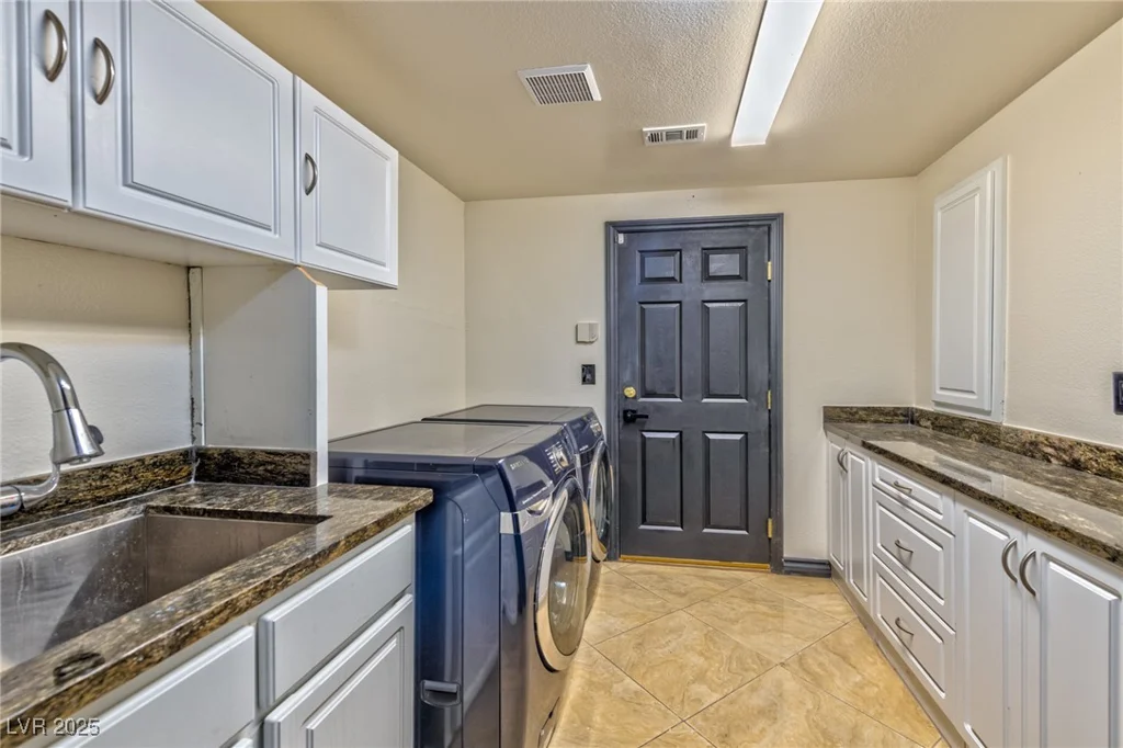7520 Jacaranda Bay, Las Vegas, NV 89139