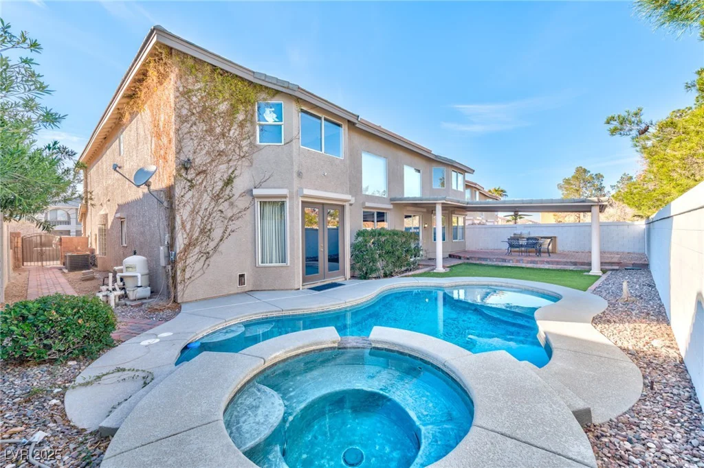 7520 Jacaranda Bay, Las Vegas, NV 89139