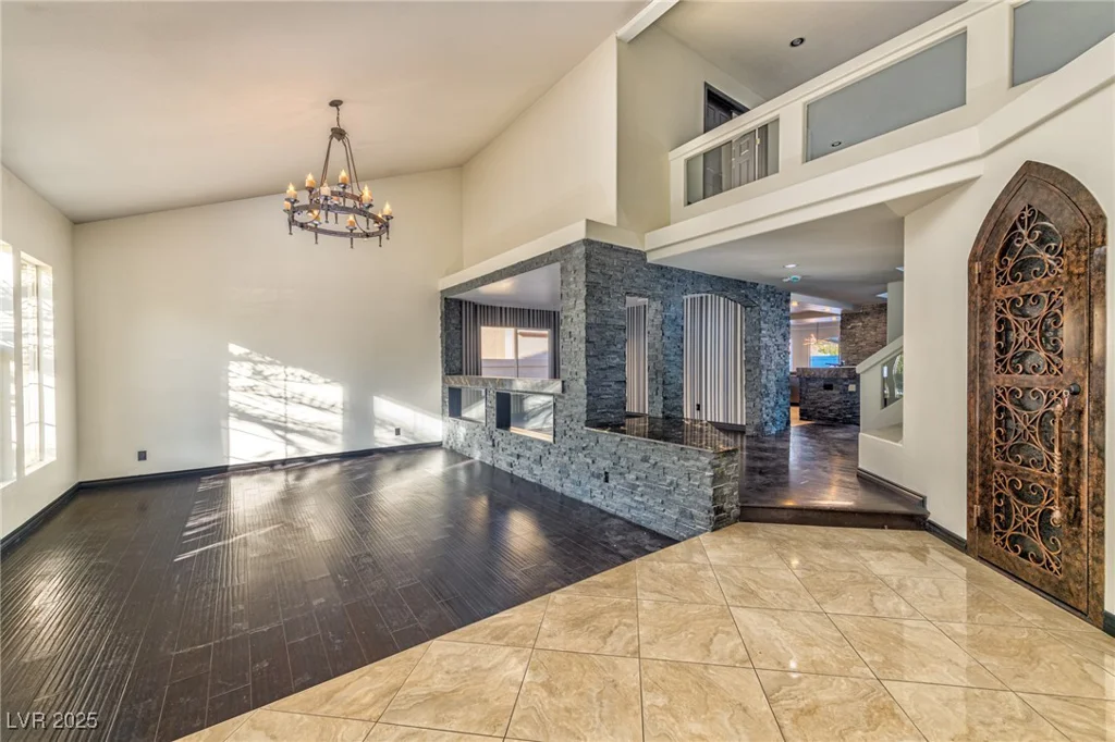 7520 Jacaranda Bay, Las Vegas, NV 89139