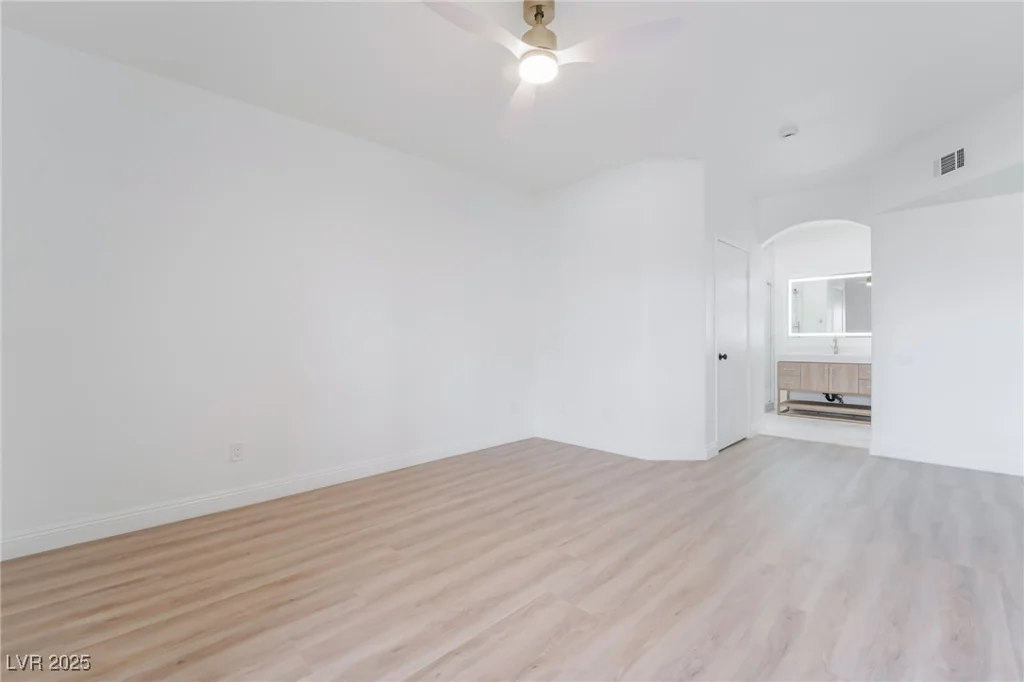 9000 Las Vegas, Las Vegas, NV 89123
