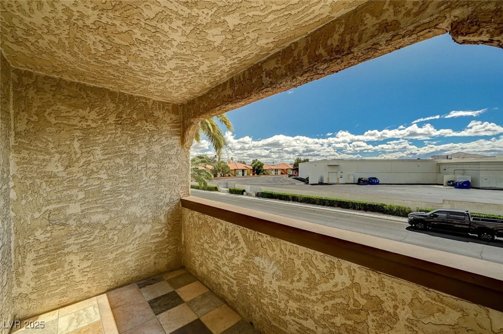 4706 Obannon, Las Vegas, NV 89102