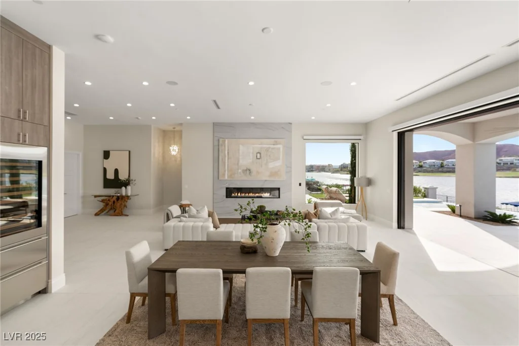 32 GRAND CORNICHE, Henderson, NV 89011