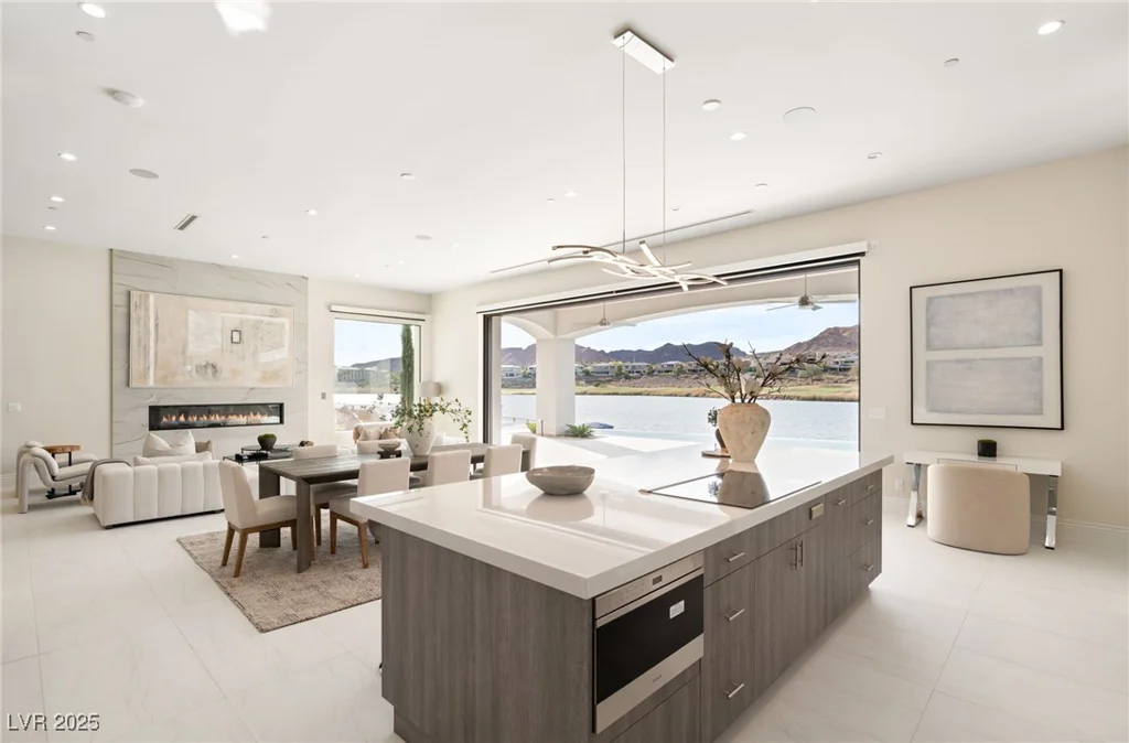 32 GRAND CORNICHE, Henderson, NV 89011