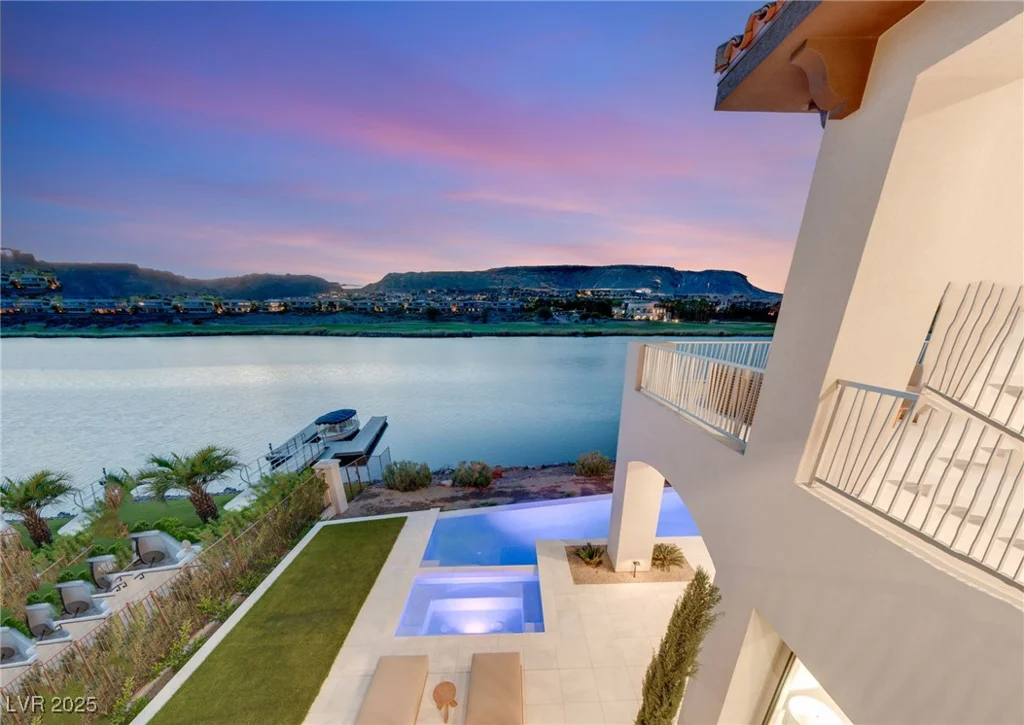 32 GRAND CORNICHE, Henderson, NV 89011