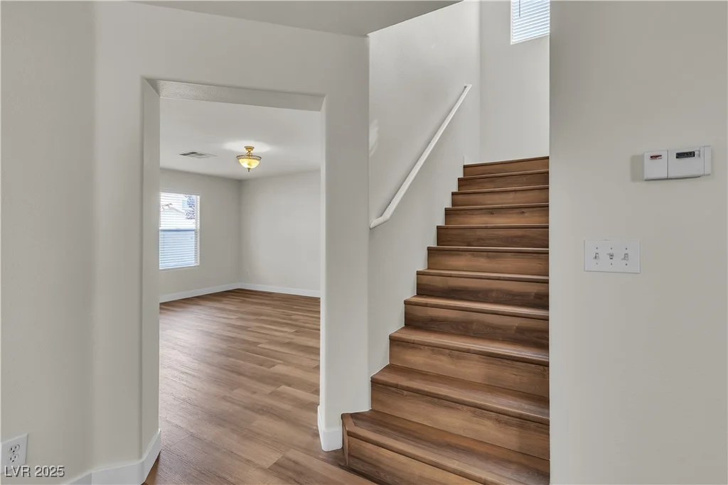 9526 Vast Valley, Las Vegas, NV 89148