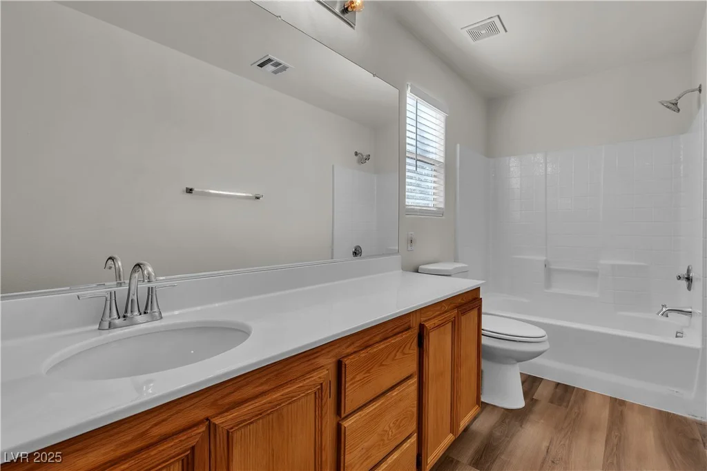 9526 Vast Valley, Las Vegas, NV 89148